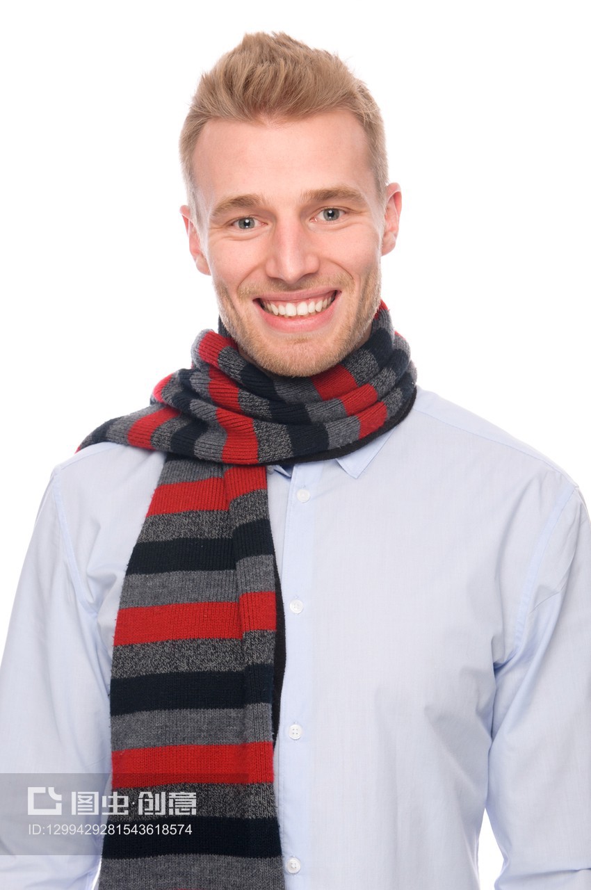 圍巾，一種男性氣質(zhì)的多面鏡像